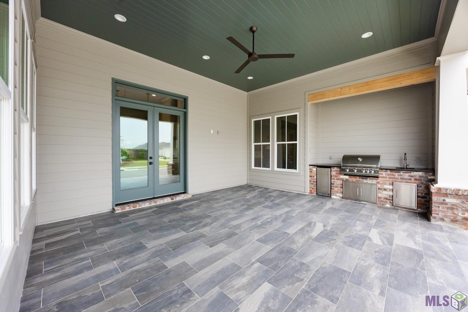 13751 Sweet Cherry Drive Baton Rouge, LA 70810 - Photo 37 of 45