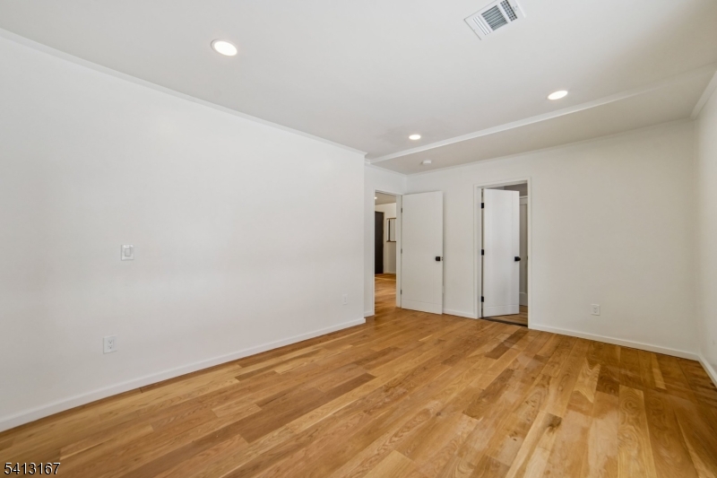 156 Park Road Parsippany, NJ 07054 - Photo 33 of 44 a view of empty room