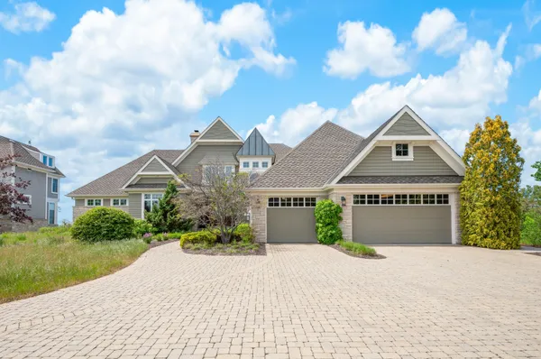 $2,650,000 | 101 Lighthouse Dunes Path, St. Joseph, MI 49085
