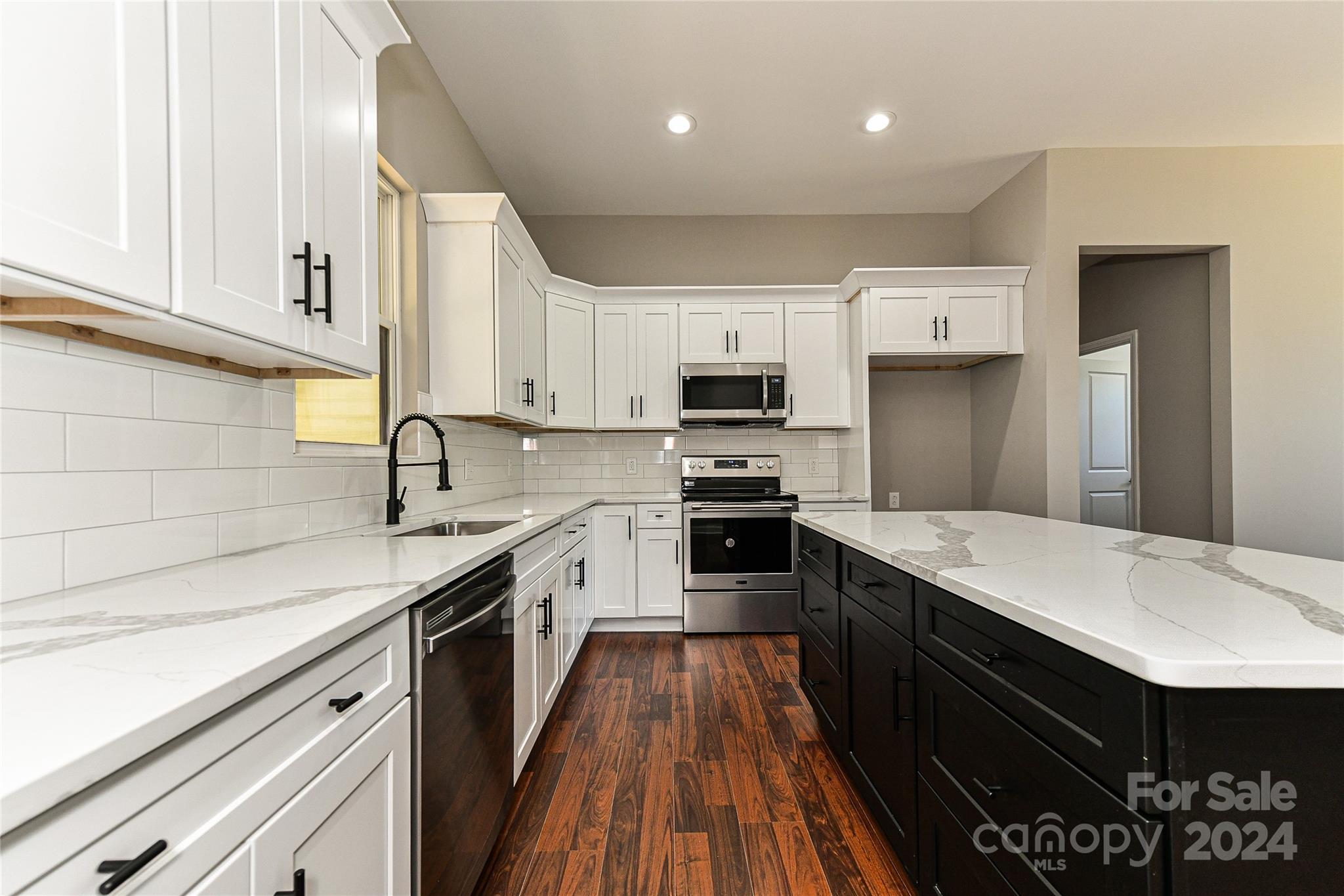 2124 Windemere Road Rock Hill, SC 29732 - Photo 10 of 31 Gallery Image 10