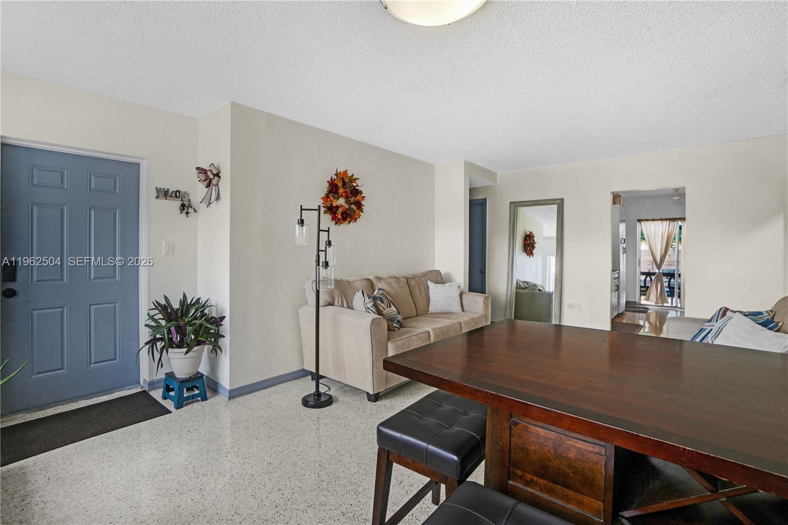 4630 Southwest 97th Avenue Miami, FL 33165 - Photo 16 of 40