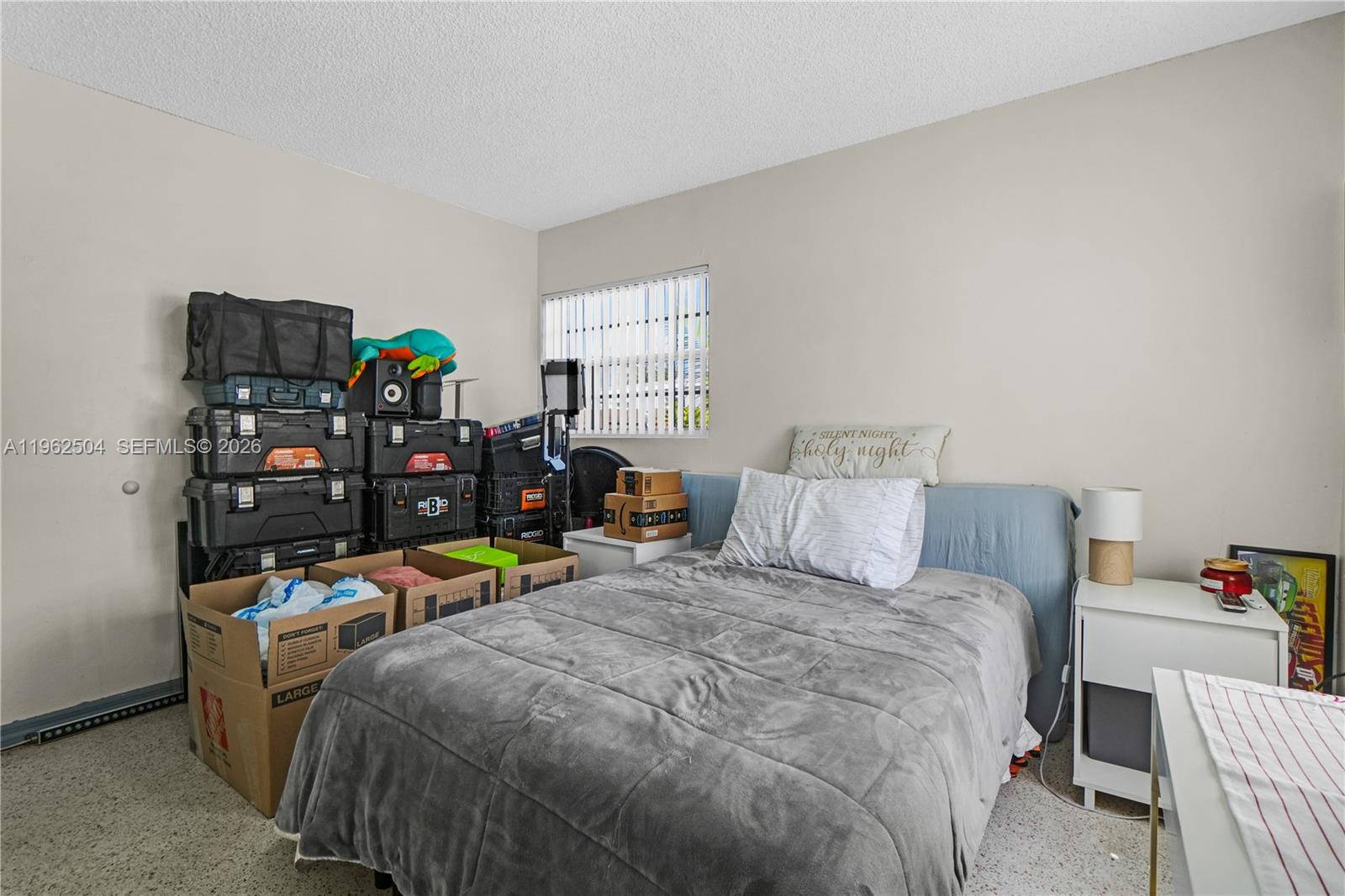 4630 Southwest 97th Avenue Miami, FL 33165 - Photo 19 of 40