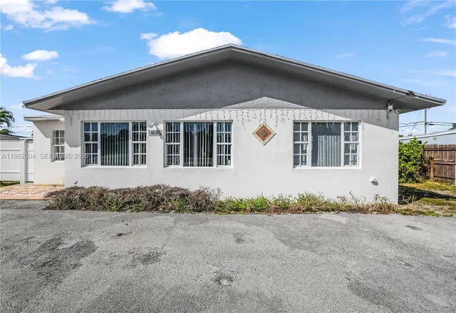 $610,000 | 4630 Southwest 97th Avenue, Miami, FL 33165