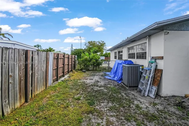 $610,000 | 4630 Southwest 97th Avenue, Miami, FL 33165