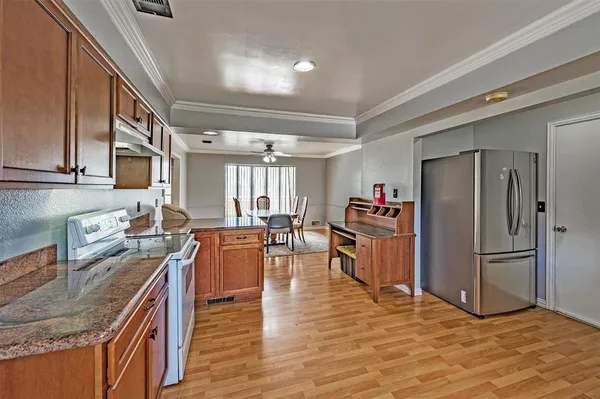 $2,750 | 6610 Shell Flower Lane, Dallas, TX 75252