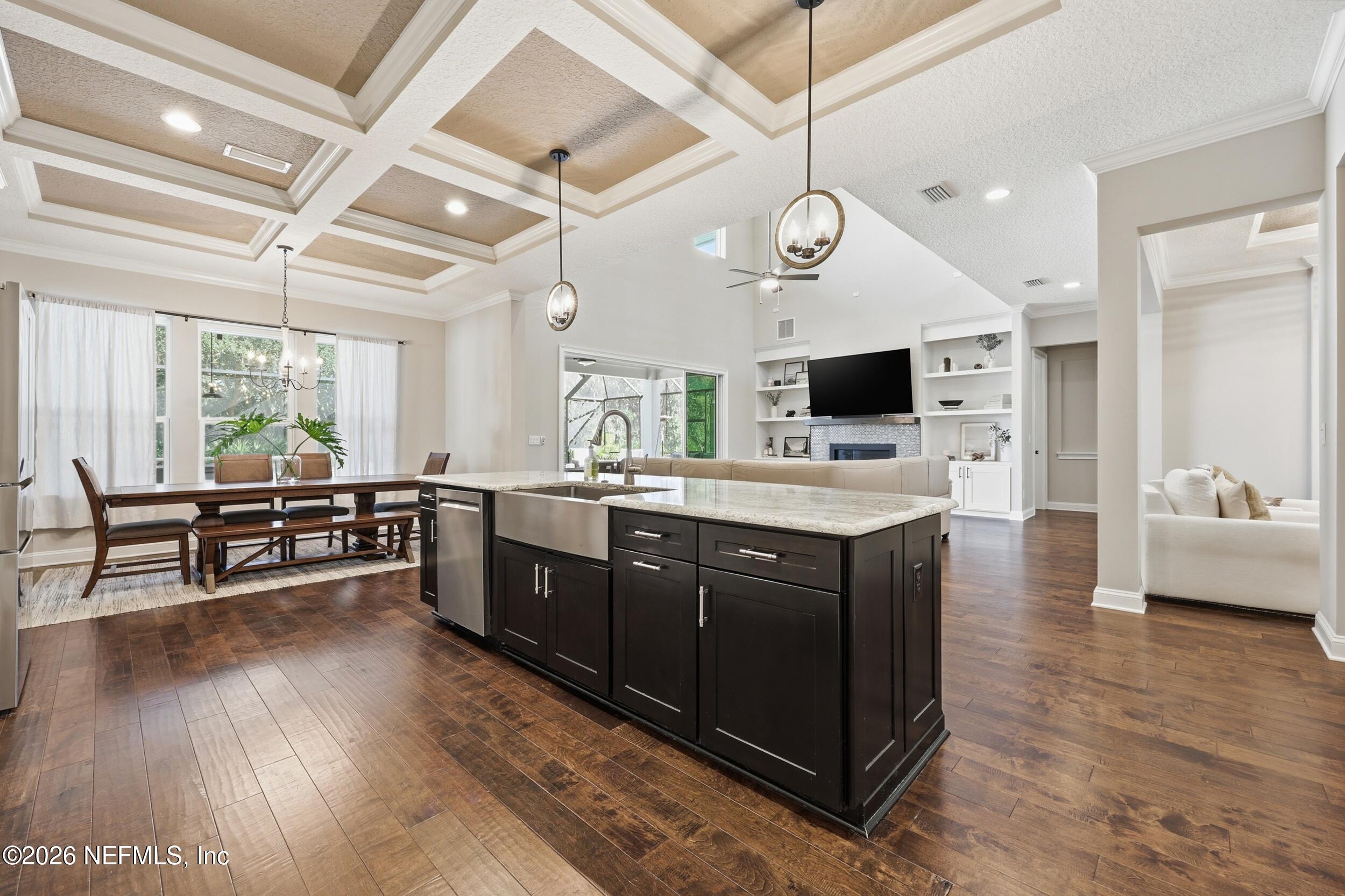 224 Vale Drive St. Augustine, FL 32095 - Photo 24 of 119 Kitchen & Dining