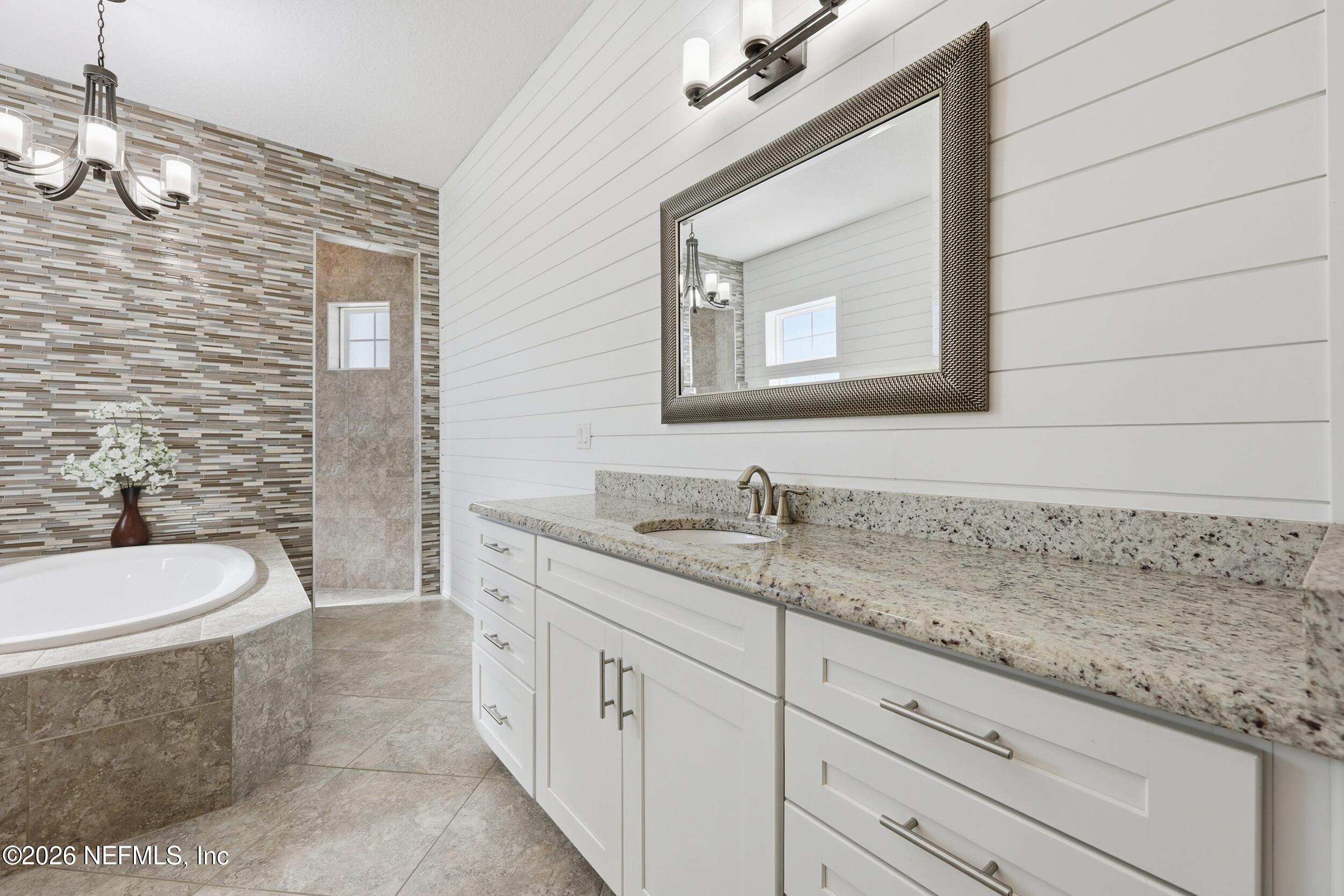 224 Vale Drive St. Augustine, FL 32095 - Photo 34 of 119 Split Vanities