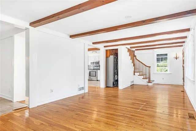 $3,450 | 214 Highland Road, Tiverton, RI 02878