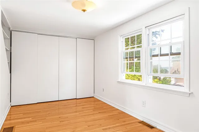 $3,450 | 214 Highland Road, Tiverton, RI 02878