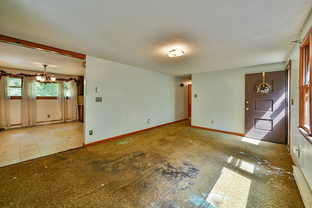 151 Baker Pond Road Dudley, MA 01571 - Photo 18 of 33