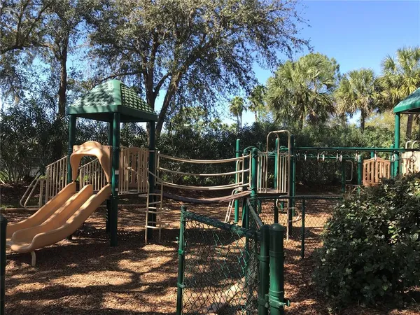 $2,745 | 10130 Heather Sound Drive, Tampa, FL 33647