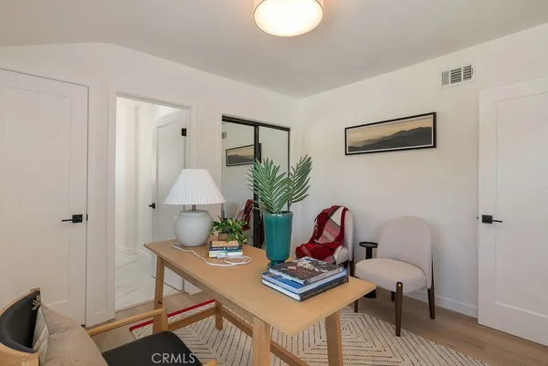 $999,900 | 18630 Cantara Street, Reseda, CA 91335