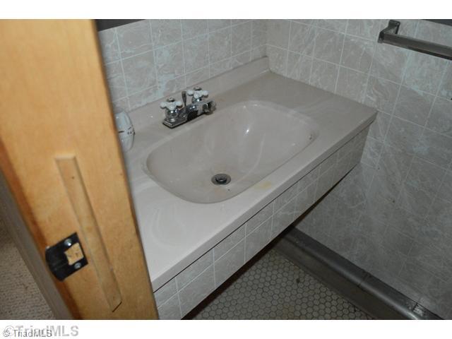 3633 Milhaven Road Winston-Salem, NC 27106 - Photo 12 of 14 Other Bath. Half bath in basement
