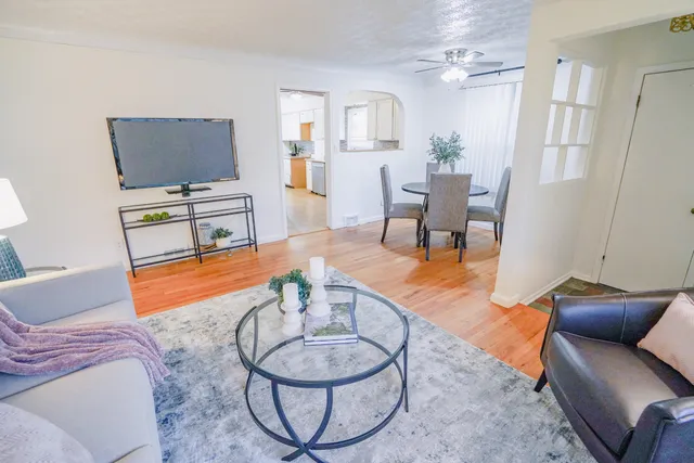 $199,900 | 13941 Pearson Street, Oak Park, MI 48237