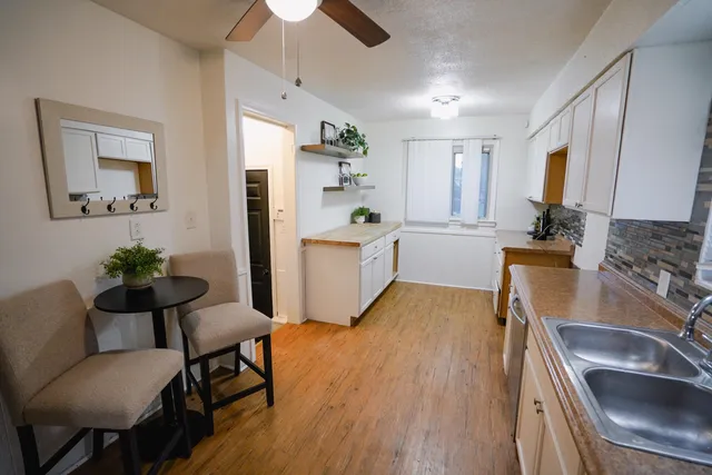 $199,900 | 13941 Pearson Street, Oak Park, MI 48237