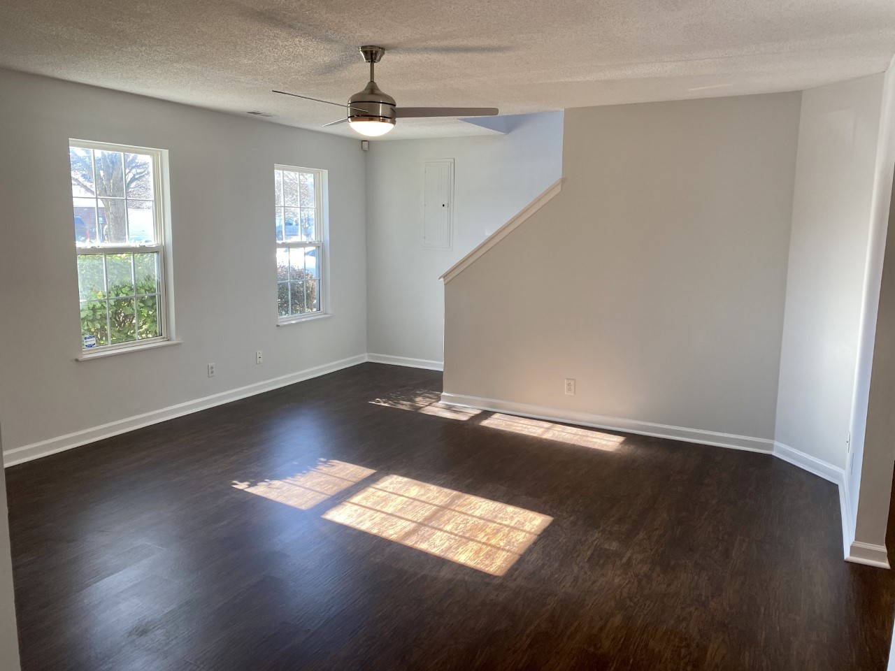 1441 Rochester Drive Murfreesboro, TN 37130 - Photo 4 of 11 Gallery Image 4