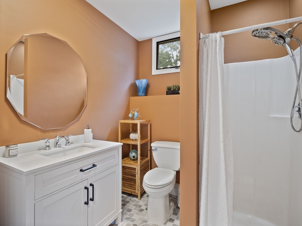 47 McDonald Road Wilmington, MA 01887 - Photo 21 of 42 Gallery Image 21