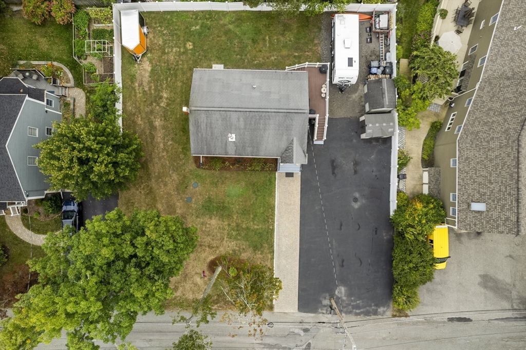 47 McDonald Road Wilmington, MA 01887 - Photo 3 of 42 Gallery Image 3