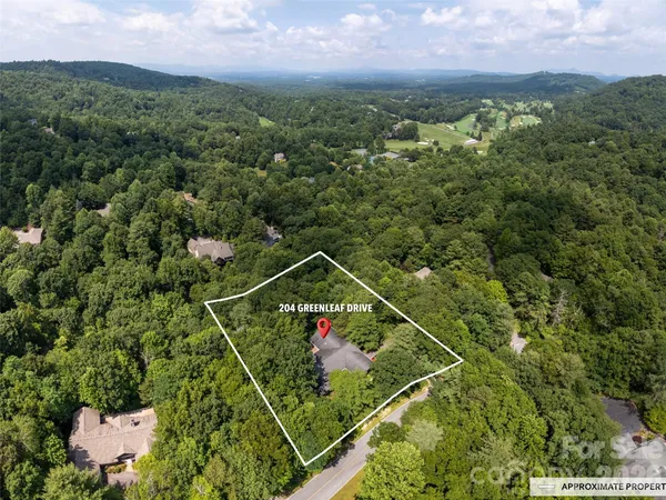 $700,000 | 204 Greenleaf Drive, Flat Rock, NC 28731