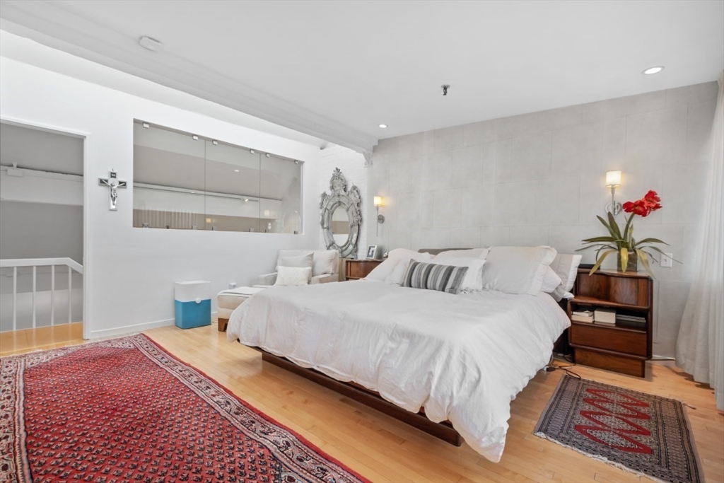 43 Commercial Wharf, Unit 8 Boston, MA 02110 - Photo 14 of 32