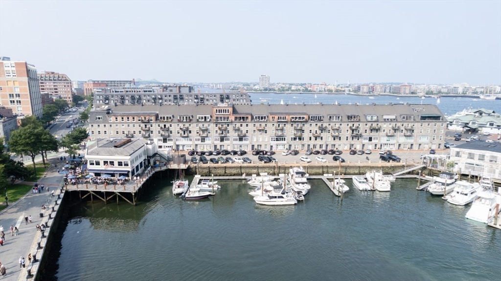 43 Commercial Wharf, Unit 8 Boston, MA 02110 - Photo 25 of 32