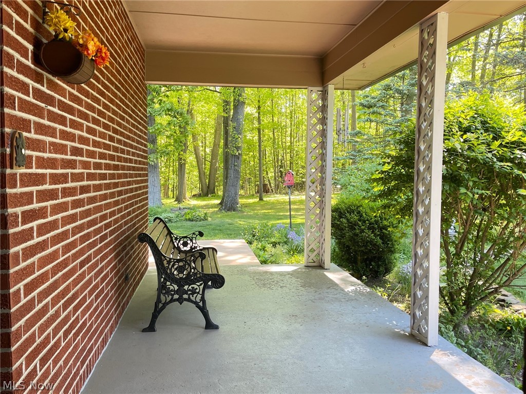 9101 Westwood Road Kirtland, OH 44094 - Photo 13 of 16