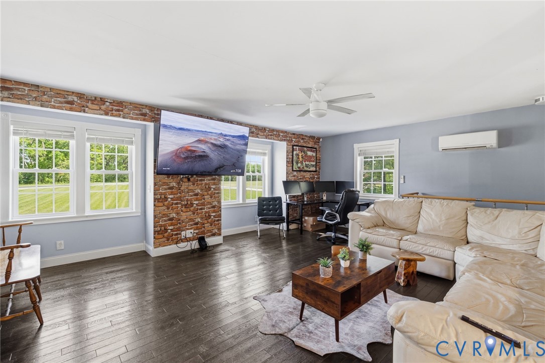3235 Three Chopt Road Gum Spring, VA 23065 - Photo 14 of 34