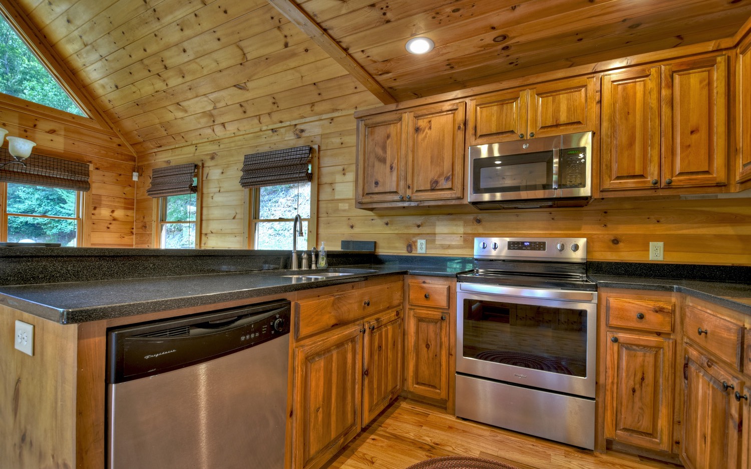308 Deer Crest Heights Blue Ridge, GA 30513 - Photo 13 of 52 Additional View