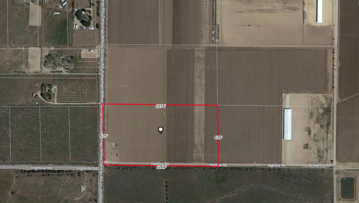 20028 Tehachapi Willow Springs Road Tehachapi, CA 93561 - Photo 6 of 24 a bathroom with a shower