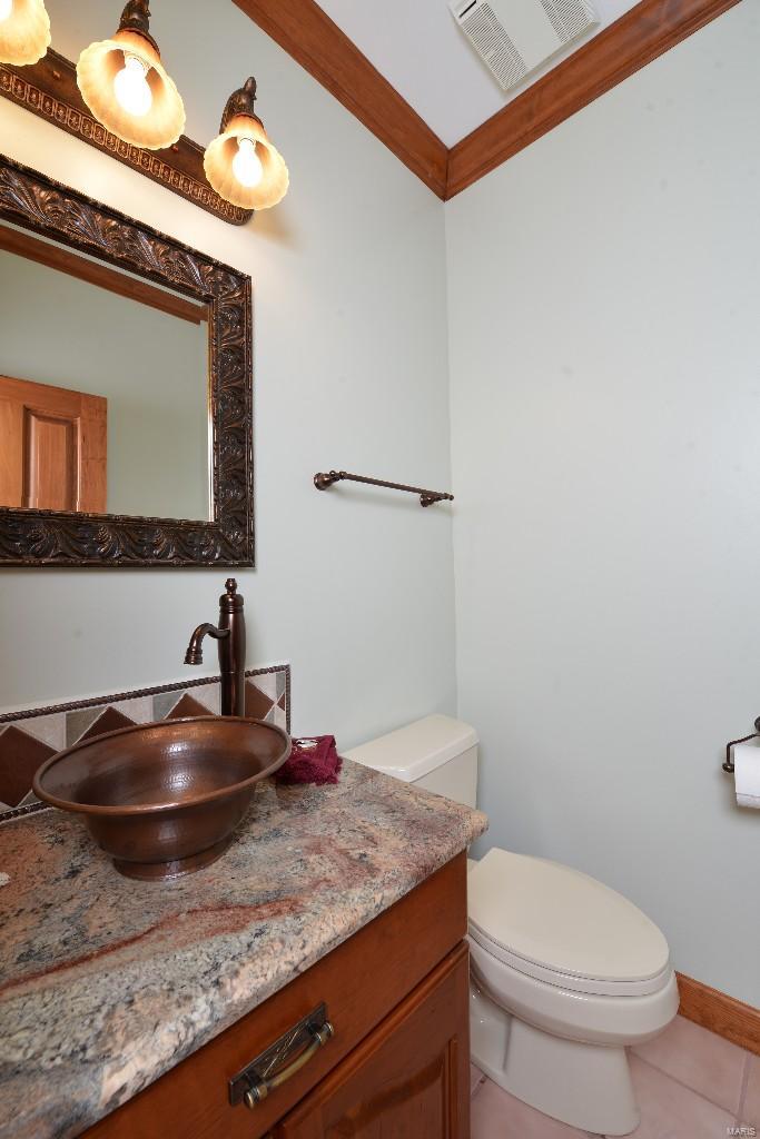 4 Glaizeview Road Town and Country, MO 63017 - Photo 28 of 69 Gallery Image 28