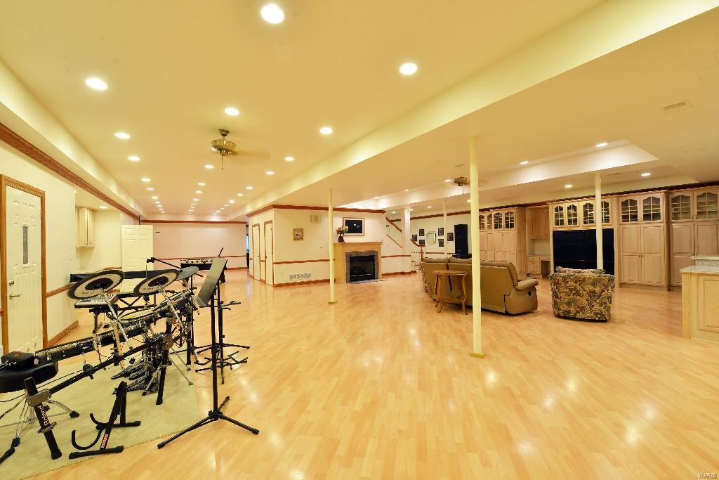 4 Glaizeview Road Town and Country, MO 63017 - Photo 46 of 69 Gallery Image 46