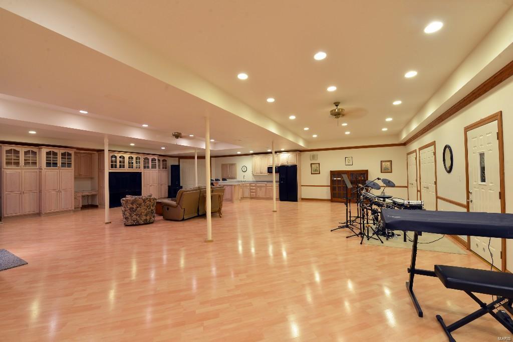 4 Glaizeview Road Town and Country, MO 63017 - Photo 47 of 69 Gallery Image 47