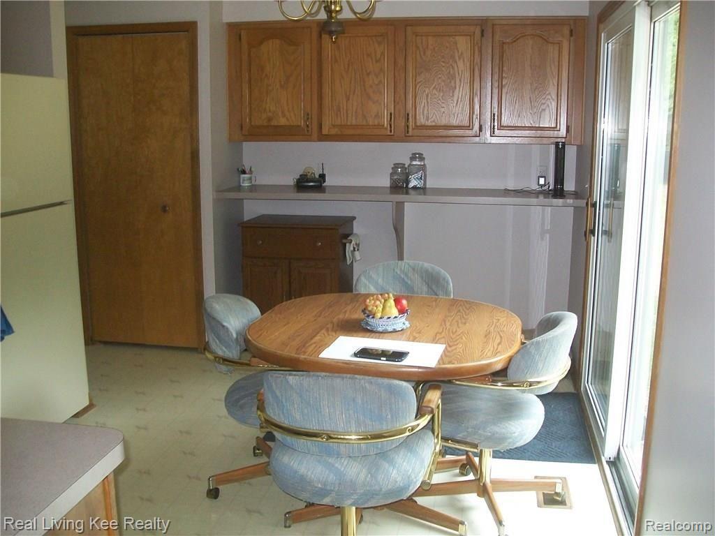 6558 Holland Road Algonac, MI 48001 - Photo 20 of 33 100_0929.JPG