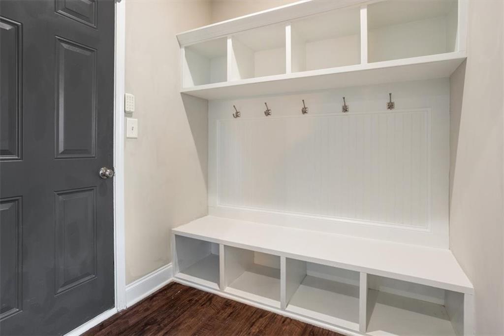 129 Rex Avenue Canton, GA 30114 - Photo 25 of 66 a view of an empty walk in closet