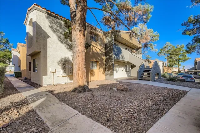 $234,000 | 3151 North Soaring Gulls Drive, Unit 2197, Las Vegas, NV 89128