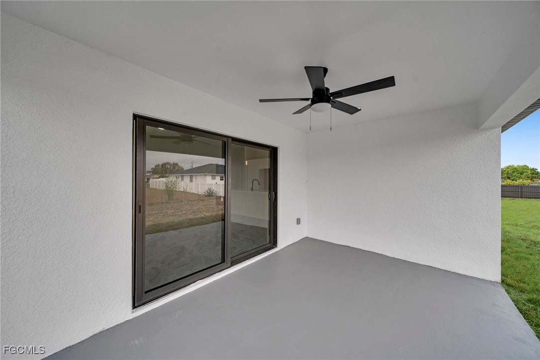 4106 35th Street Southwest Lehigh Acres, FL 33976 - Photo 30 of 38 a view of empty room with ceiling fan