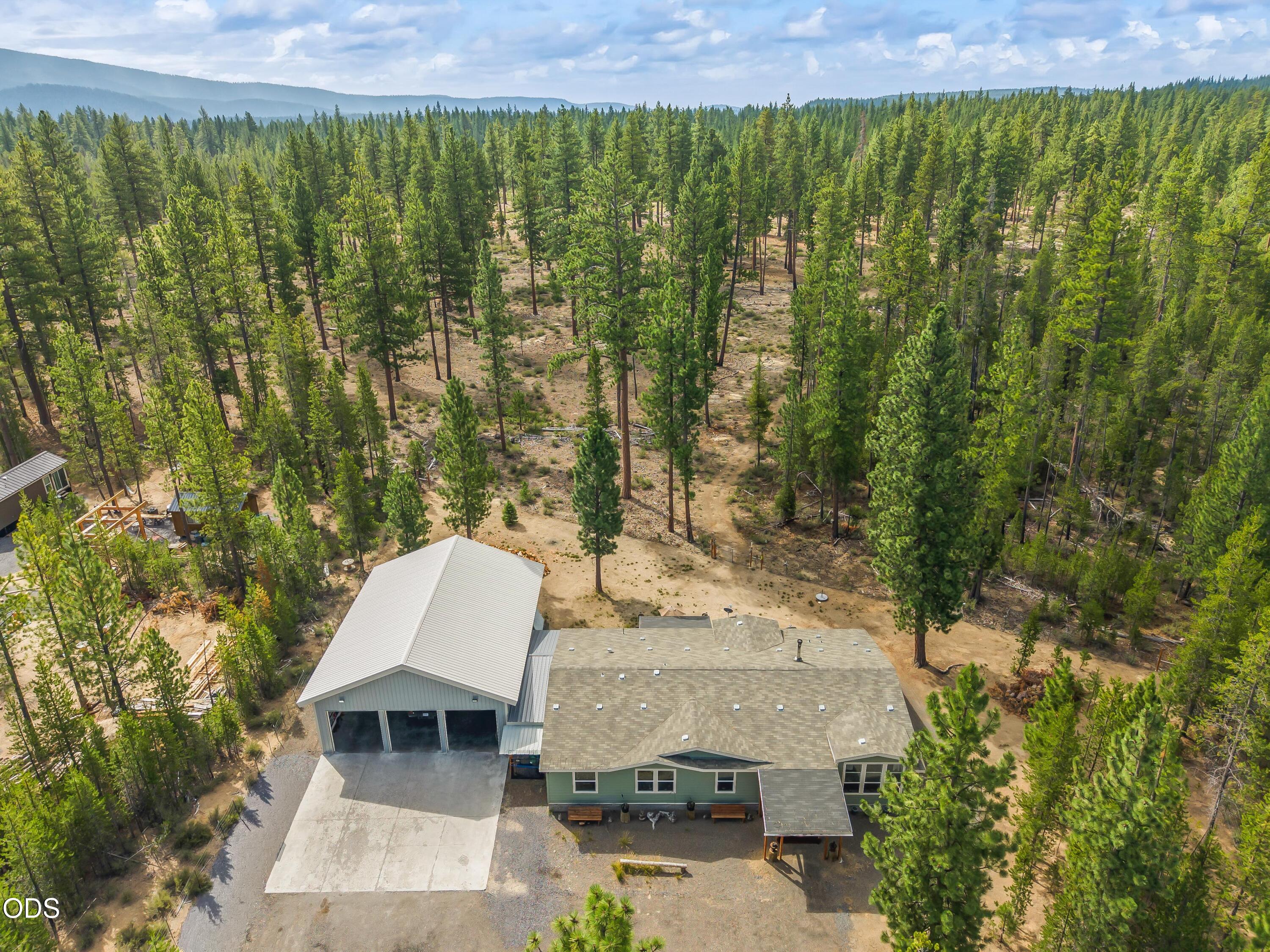 123631 Surveyor Road Crescent Lake, OR 97733 - Photo 3 of 30 Gallery Image 3