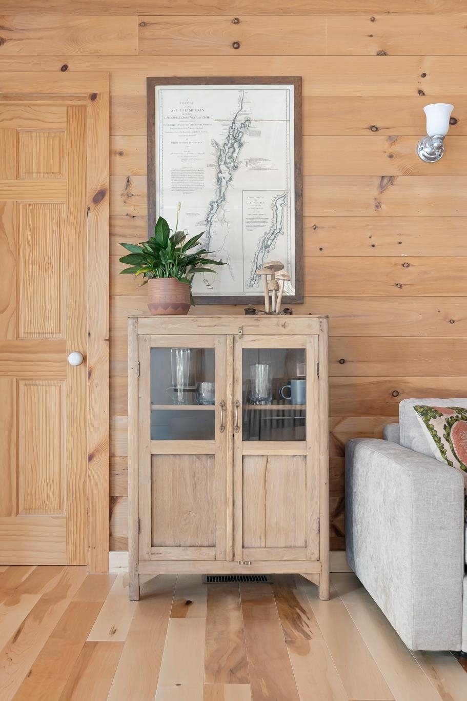 256 Lakeside Lane Addison, VT 05491 - Photo 13 of 43