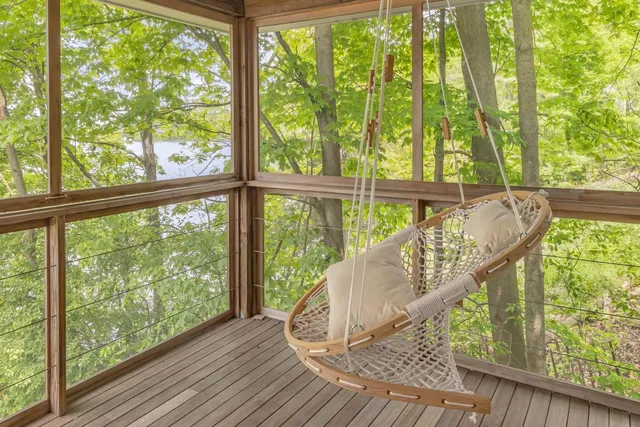 $1,109,000 | 256 Lakeside Lane, Addison, VT 05491