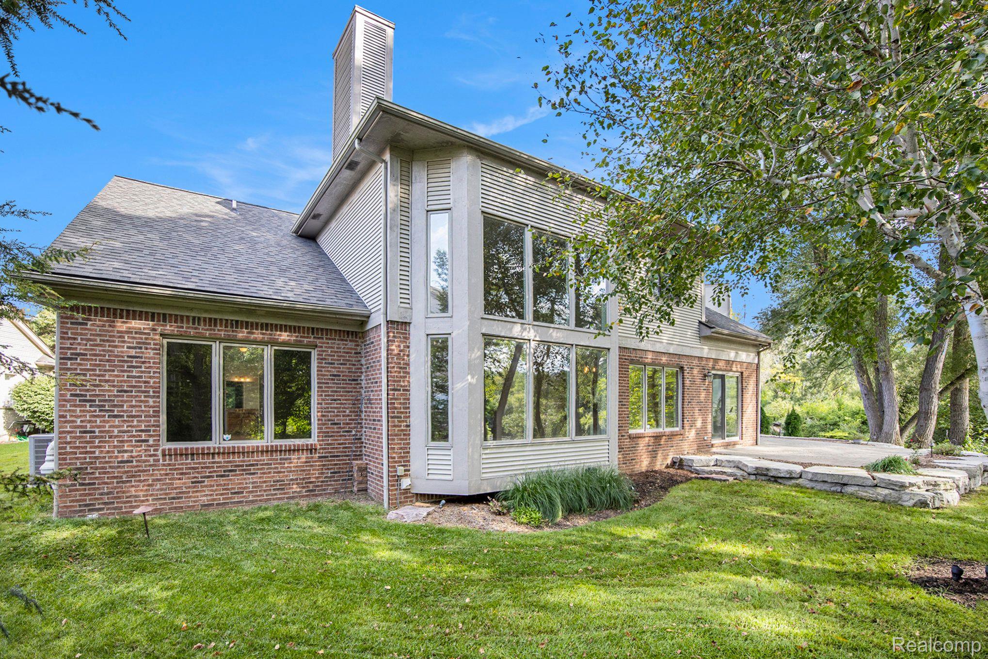 1460 Kentfield Drive Rochester, MI 48307 - Photo 32 of 46 Gallery Image 32