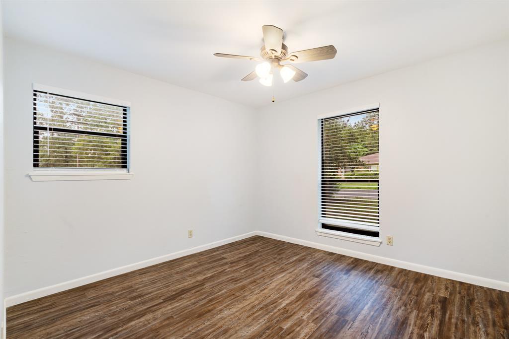 350 Town E Drive Reno, TX 75462 - Photo 10 of 16