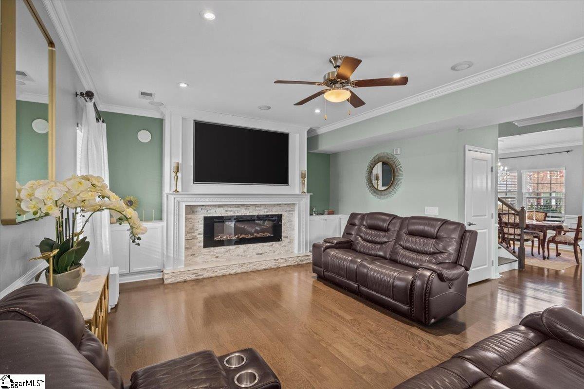 361 Bucklebury Road Greer, SC 29651 - Photo 3 of 21