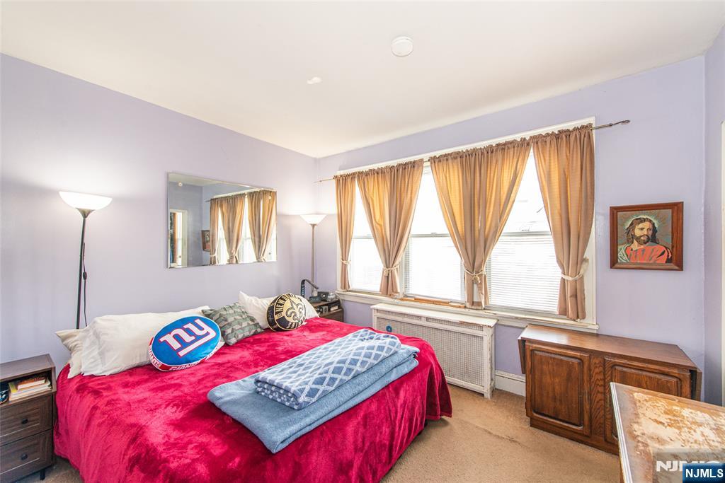 157 Van Riper Avenue Clifton, NJ 07011 - Photo 26 of 37