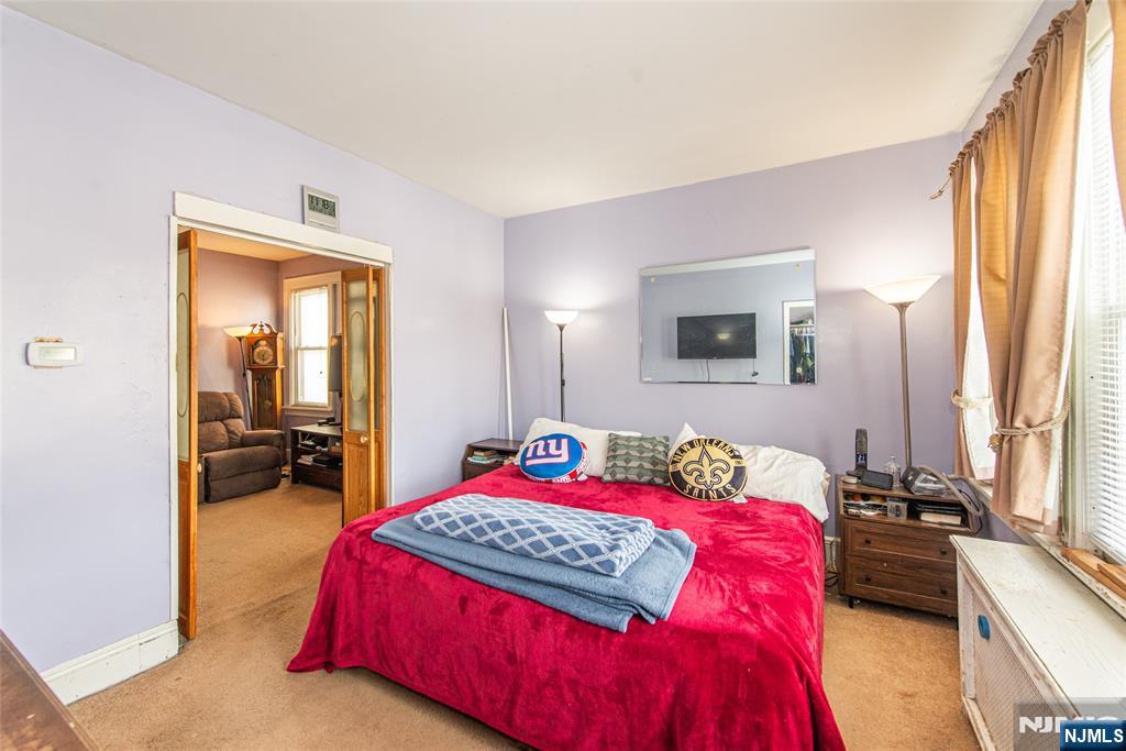 157 Van Riper Avenue Clifton, NJ 07011 - Photo 27 of 37