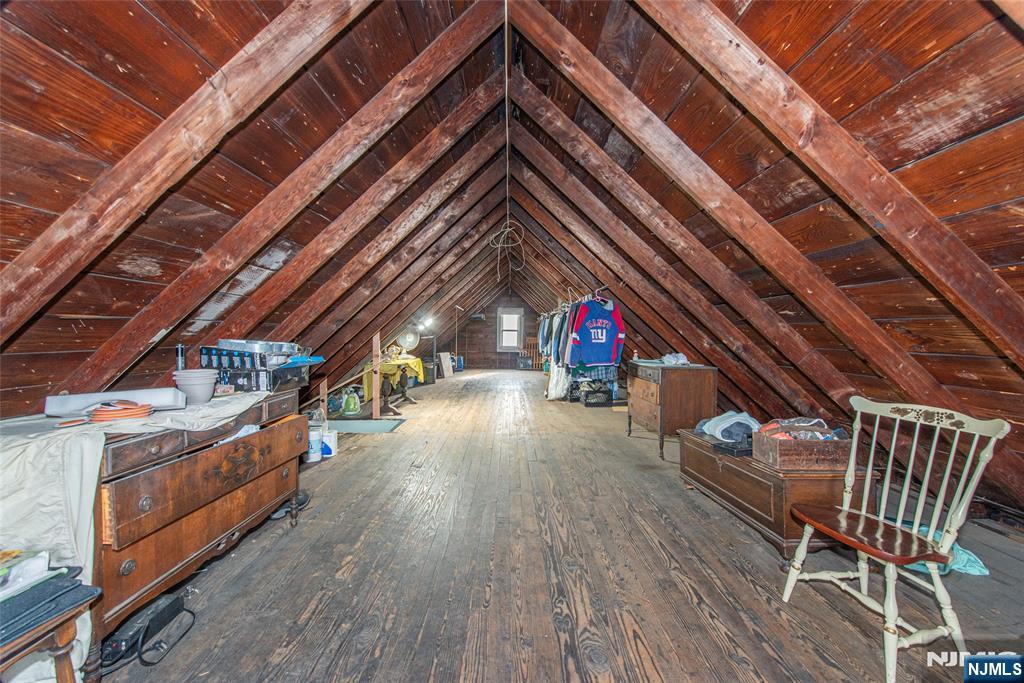 157 Van Riper Avenue Clifton, NJ 07011 - Photo 33 of 37