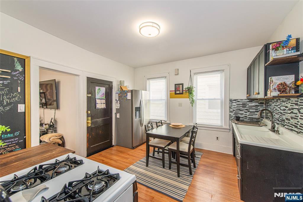 157 Van Riper Avenue Clifton, NJ 07011 - Photo 9 of 37