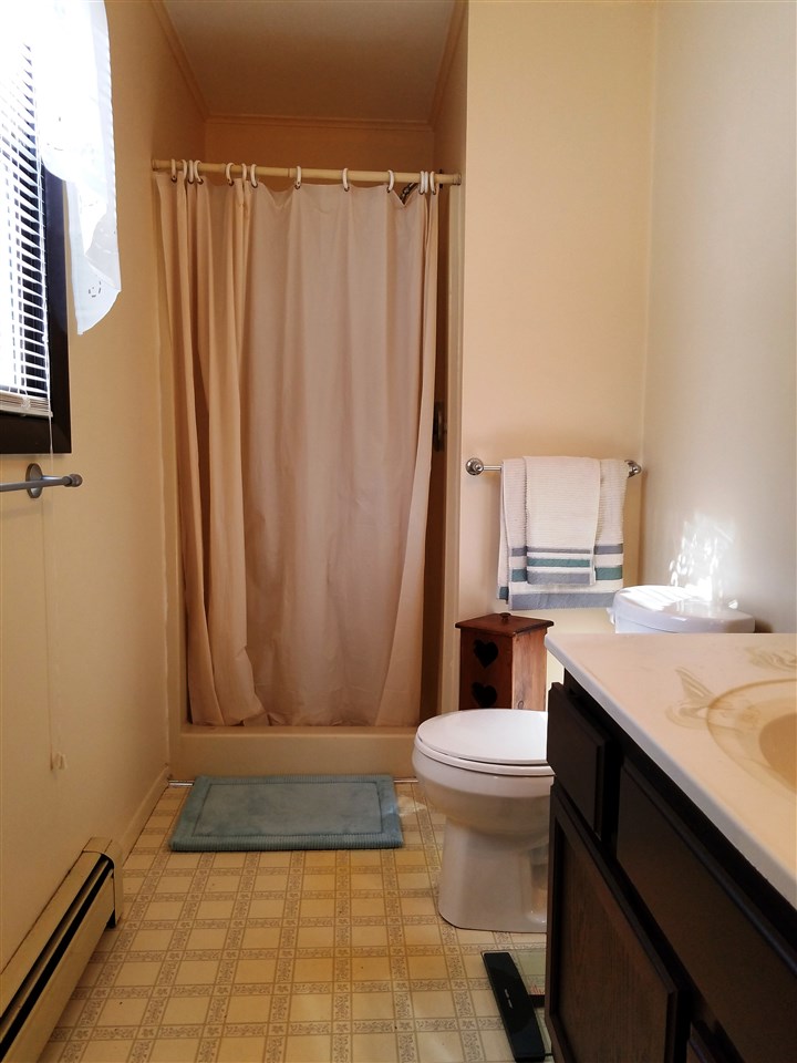 20 Roosevelt Road Weare, NH 03281 - Photo 11 of 22 Gallery Image 11