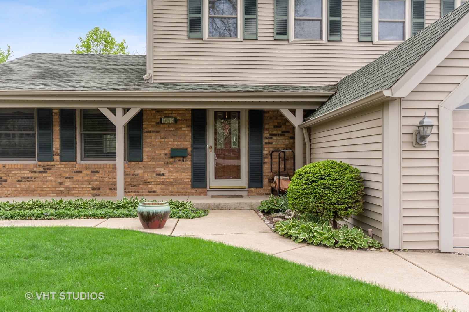 628 West Bauer Road Naperville, IL 60563 - Photo 3 of 23