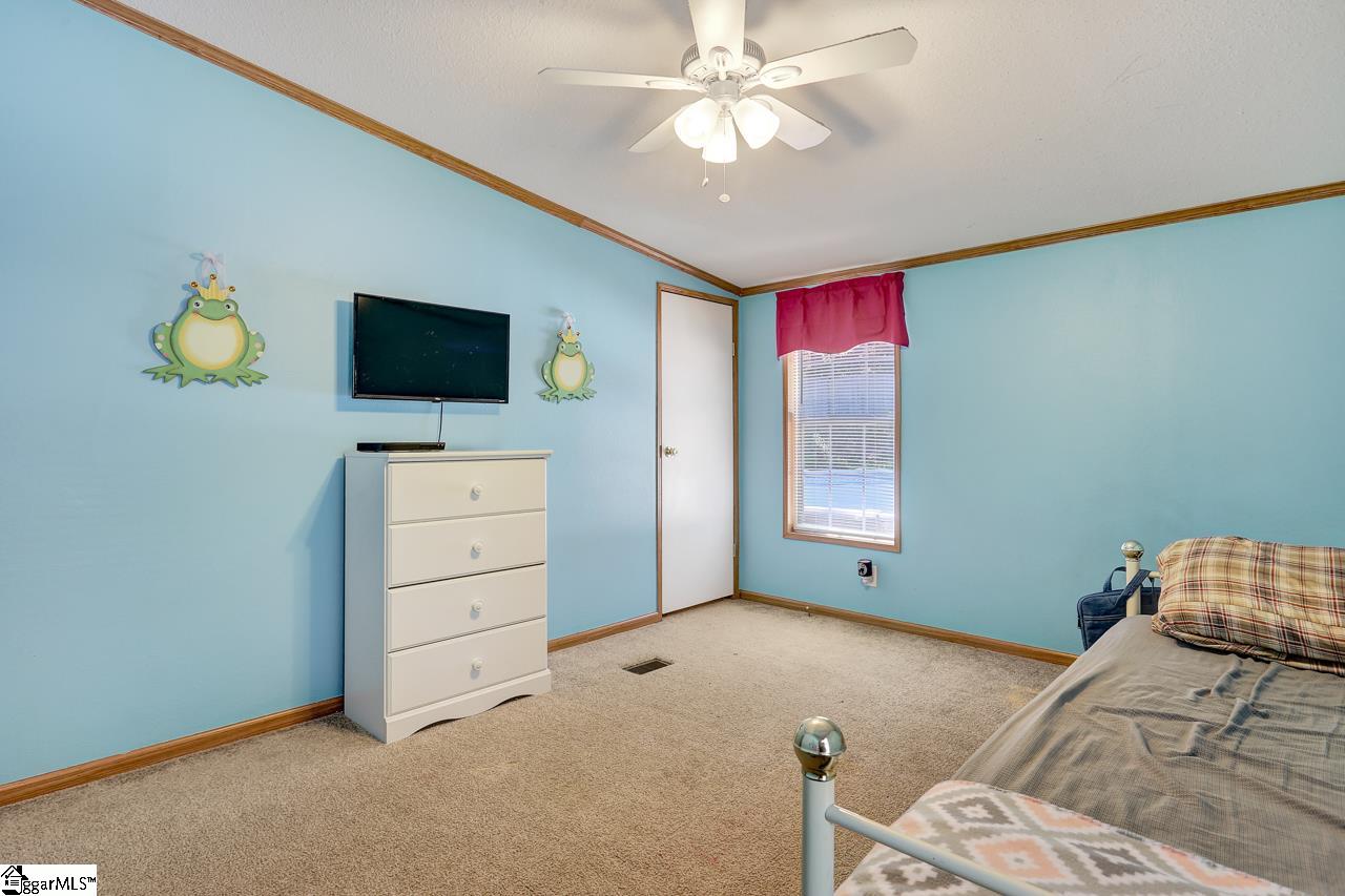 123 Fews Bridge Road Taylors, SC 29687 - Photo 22 of 34
