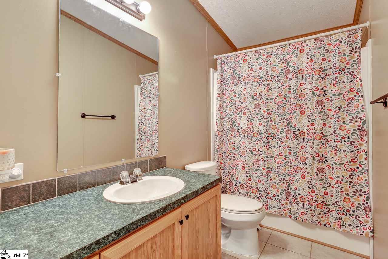 123 Fews Bridge Road Taylors, SC 29687 - Photo 23 of 34